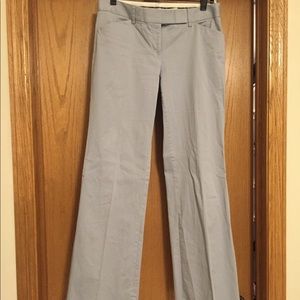 Express Editor size 4. Light blue cotton.
